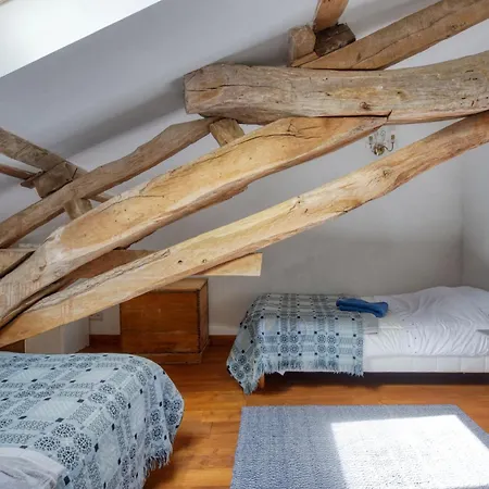 Ecossais Du Bourg By Interhome Rioux-Martin