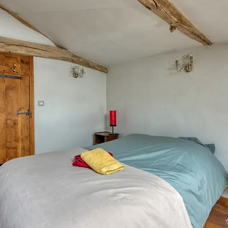 Ecossais Du Bourg By Interhome