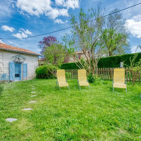 Ecossais Du Bourg By Interhome